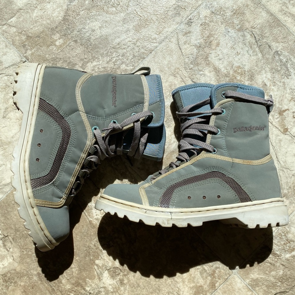 Patagonia Wading Boots, women’s size 8, sage green and tan